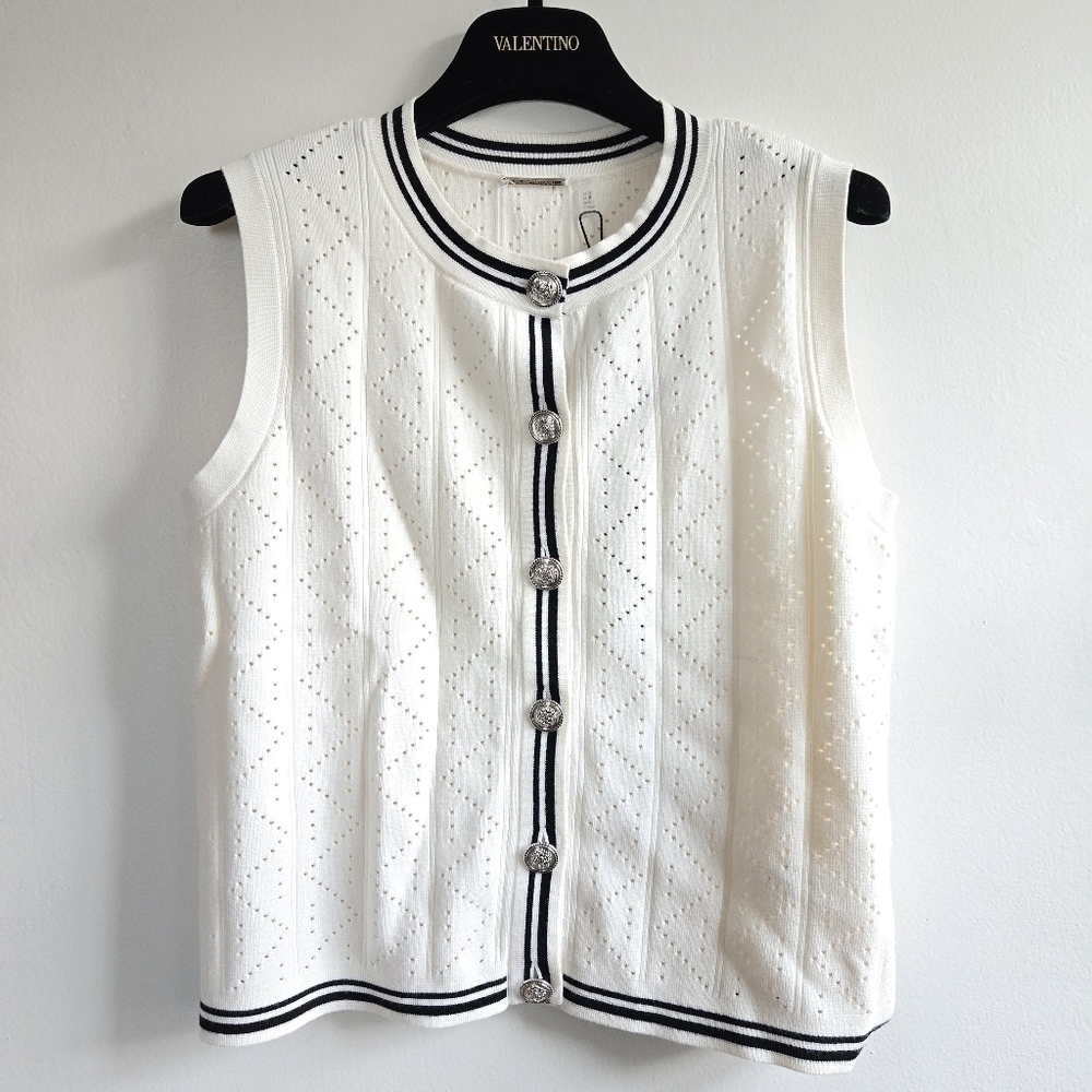 New Elie Tahari Sleeveless Button Front Sweater Vest NWT